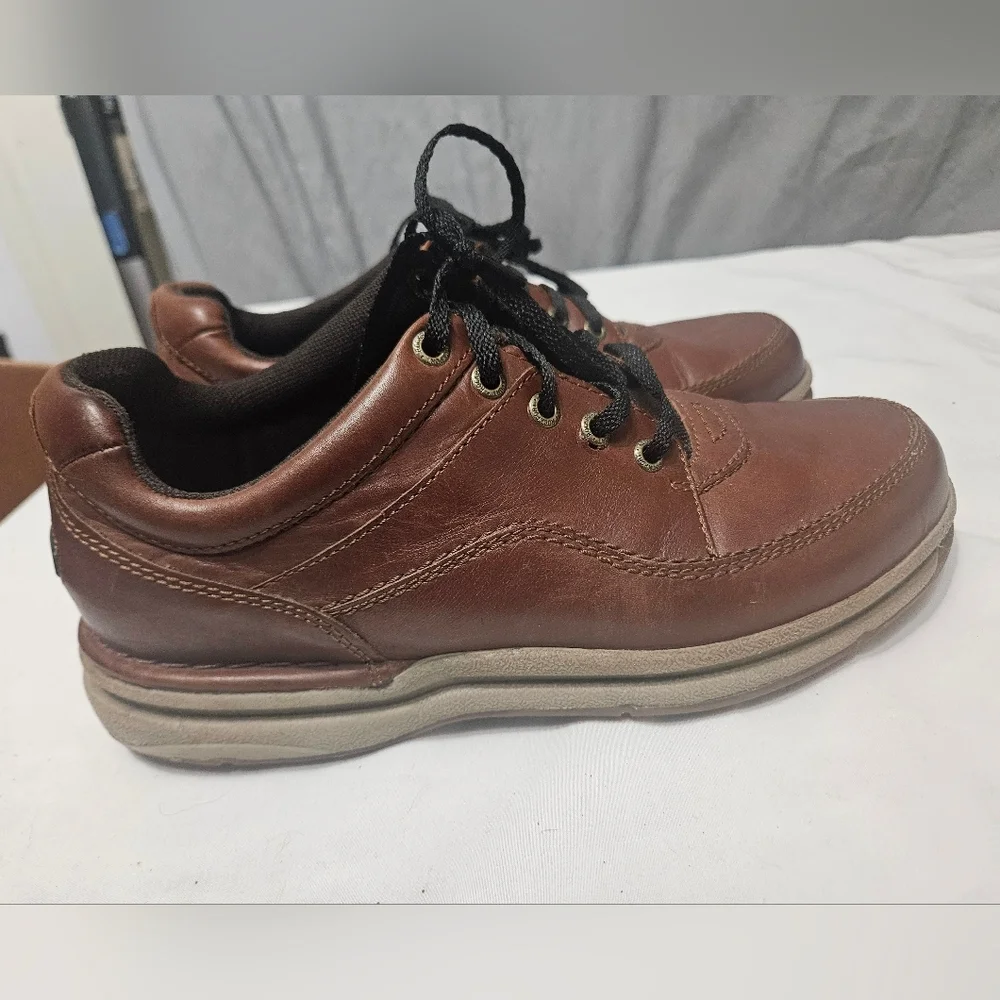 Rockport Mens World Tour Classic Walking Work Dress Shoe Size 8 Slight Scuffing
